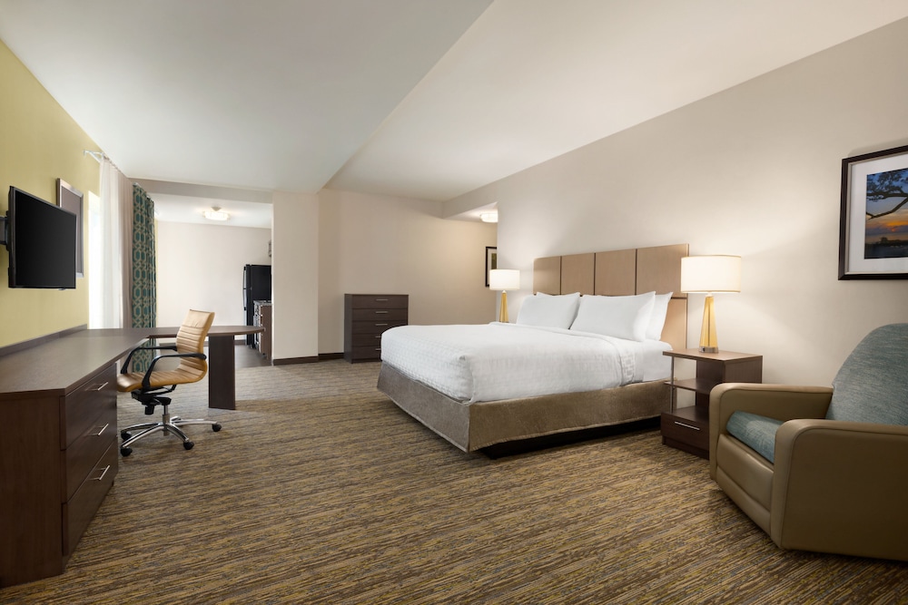 Candlewood Suites Safety Harbor 21/56