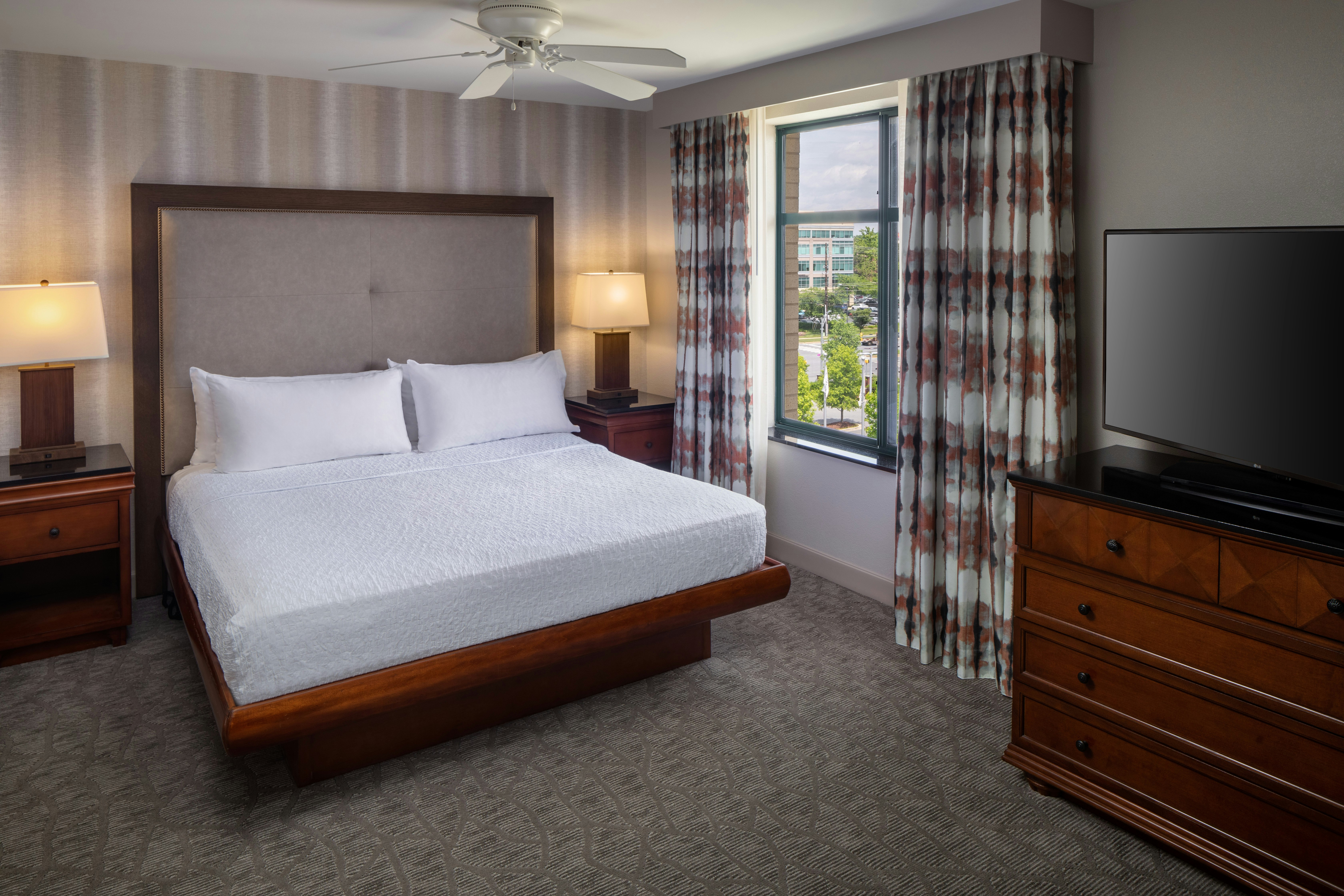 Studio, Suite, King Bed