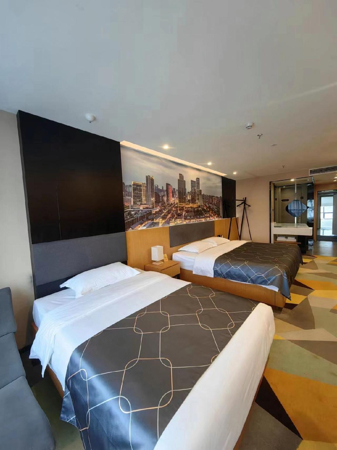 Chonpines Hotel (Guangyuan Nanhe Central Square) 13/33