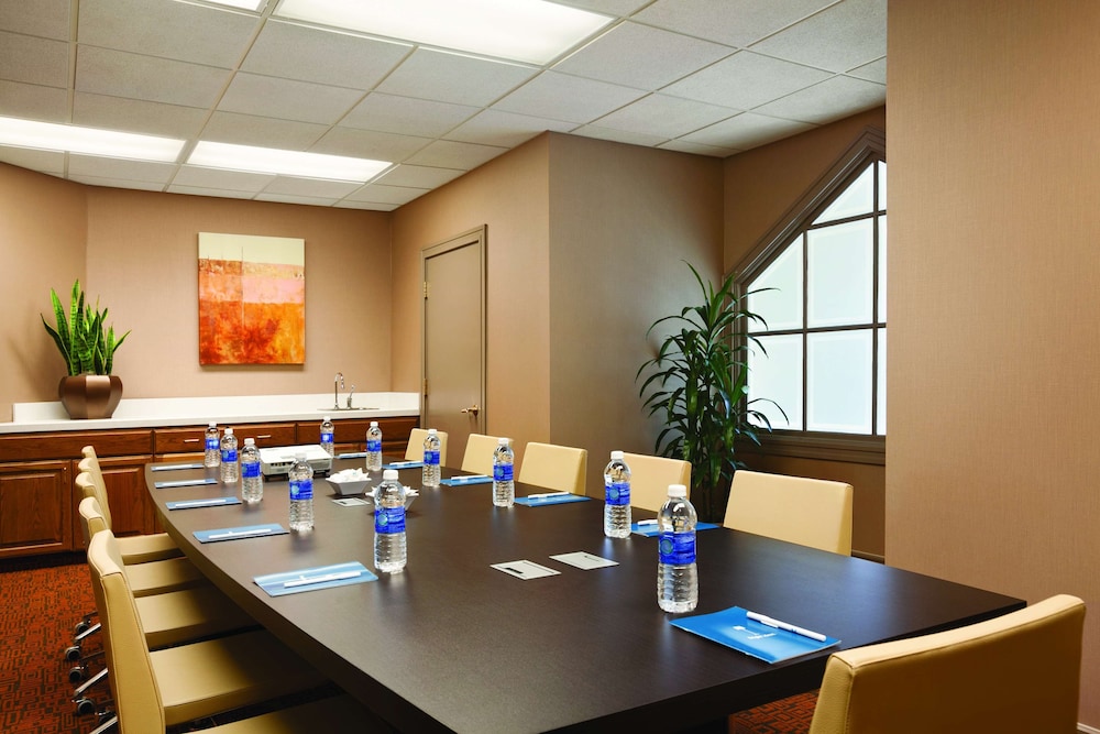 HYATT house Pleasanton 58/61