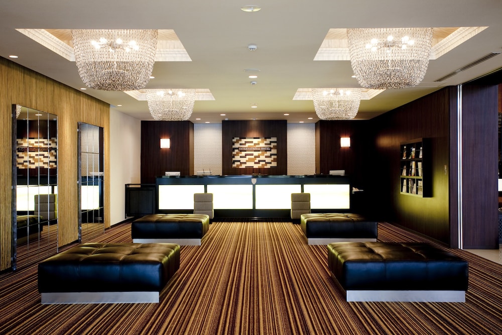 INTERNATIONAL HOTEL UBE 4/49