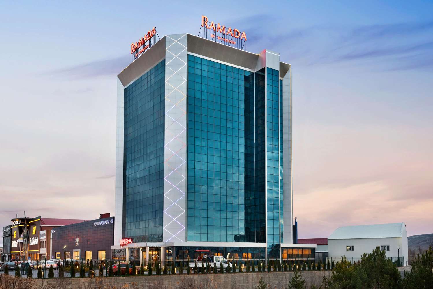 Ramada By Wyndham Sivas 1/16