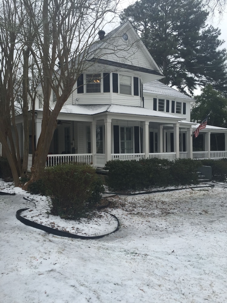 Huffman House 2/36