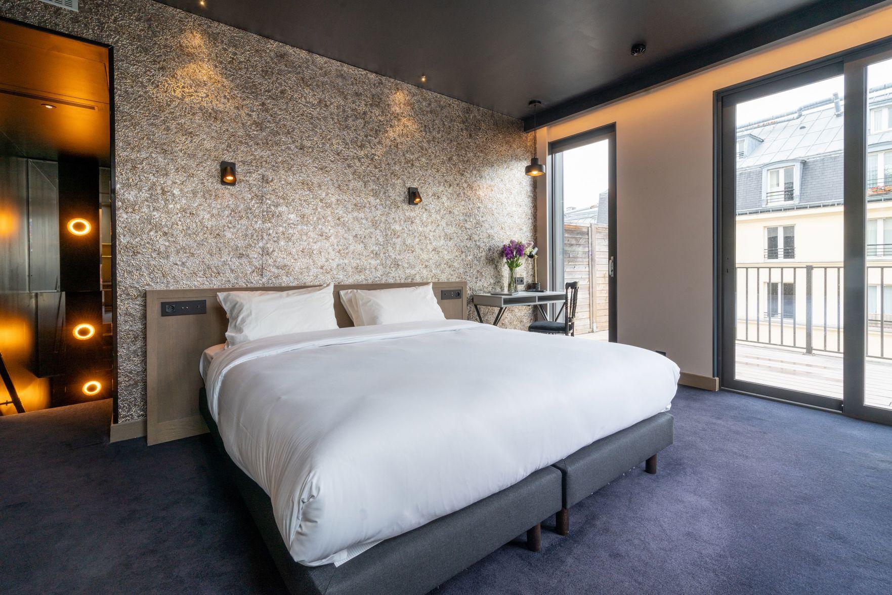 Duplex, Spa, Queen Bed