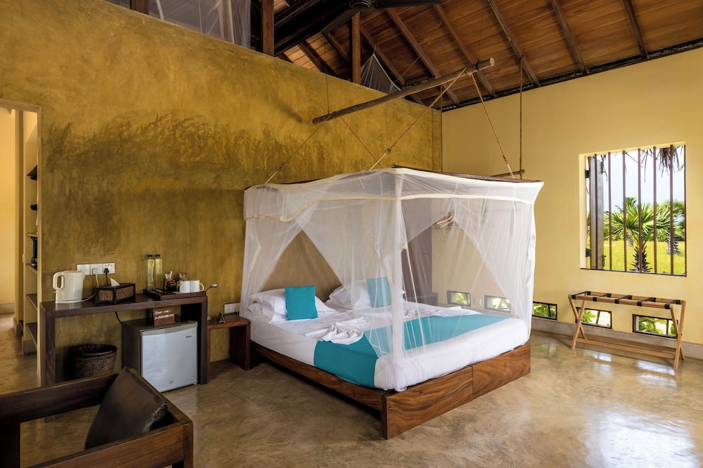 DELUXE, VILLA, MULTIPLE BEDS, LAKE SIDE, LAGOON VIEW