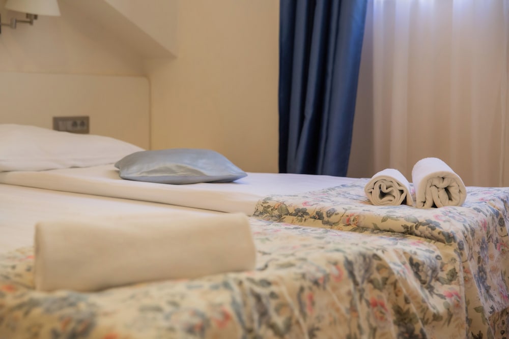 Hotel Pleter 44/77