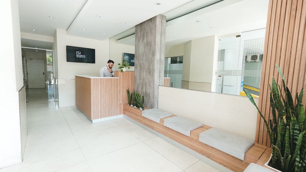 ISI BAIRES APART & SUITES 2/68