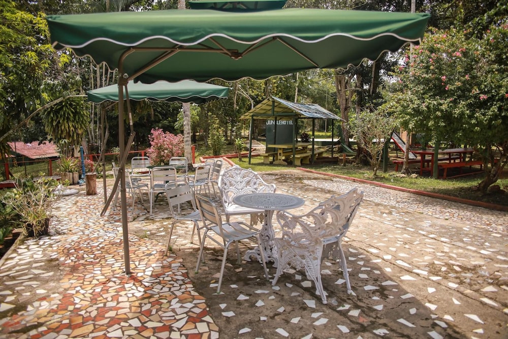 Amazonia Jungle Hotel 33/50