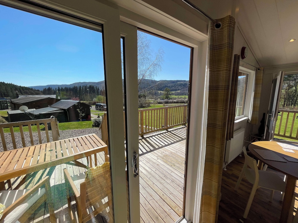 Tayview Lodges 14/50