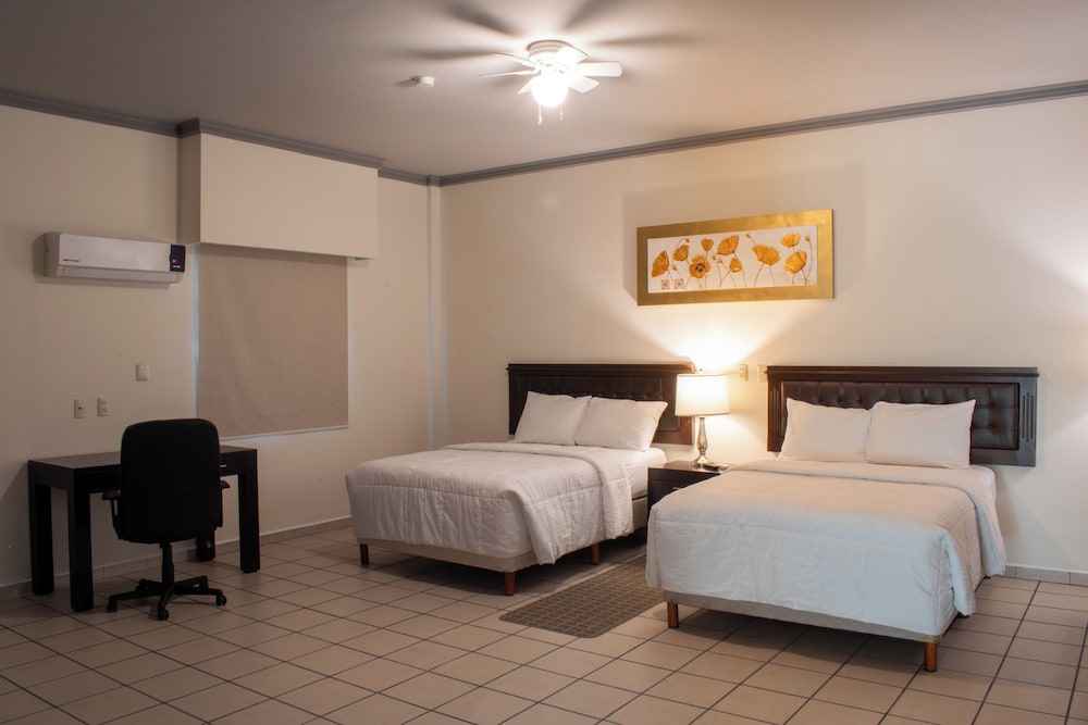Hotel & Suites Aliana 15/50