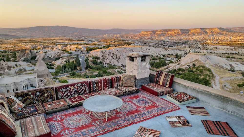 Eyes Of Cappadocia Cave Hotel 6/81