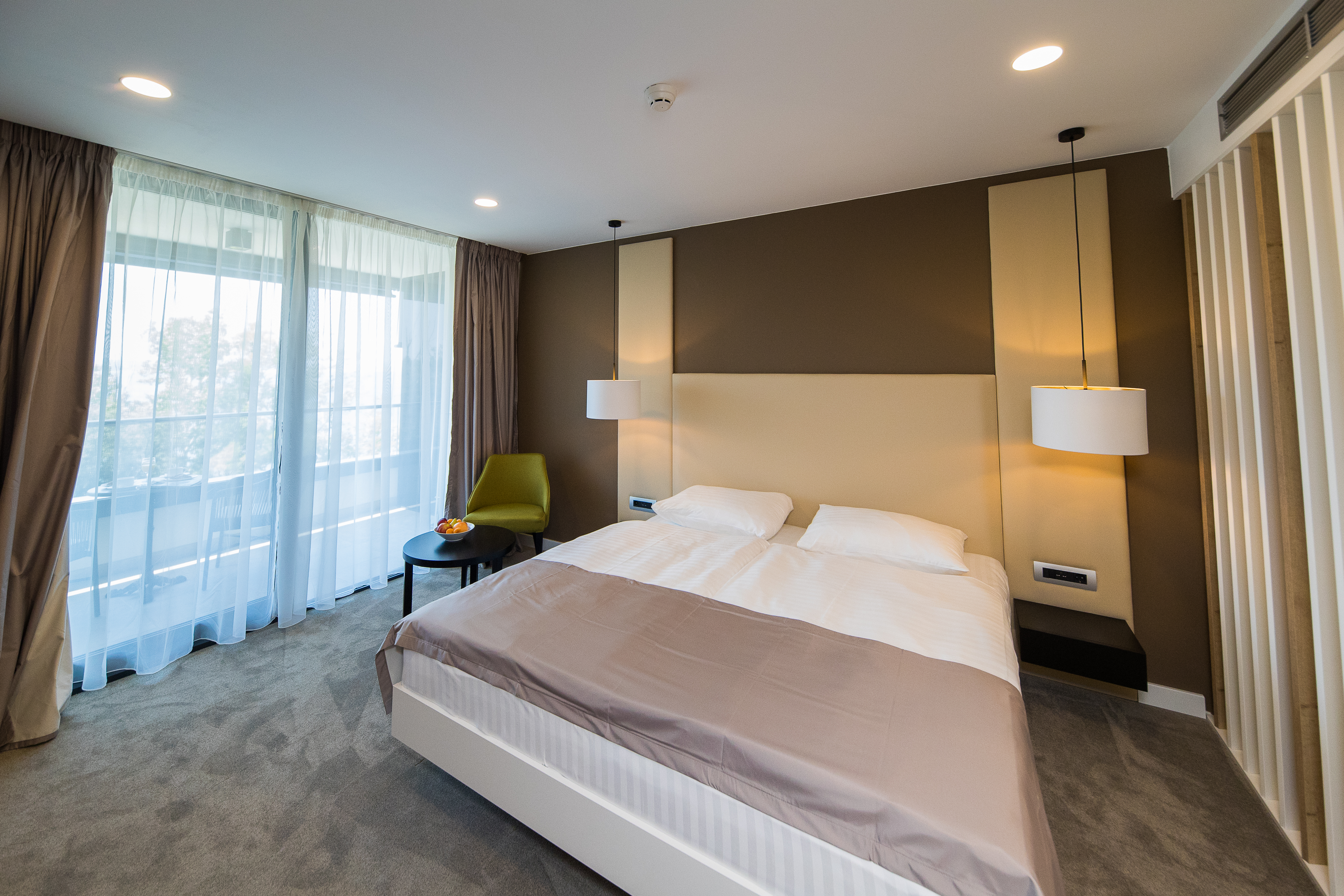 Esplanade, Deluxe, Suite
