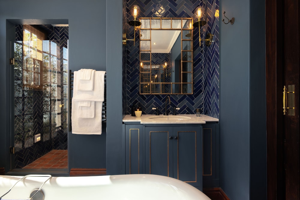 Akademie Street Guesthouses 50/50