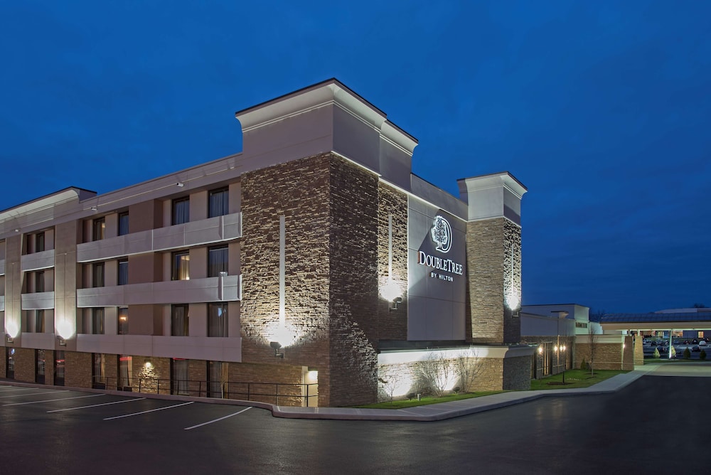 DoubleTree by Hilton Hotel Schenectady 1/51