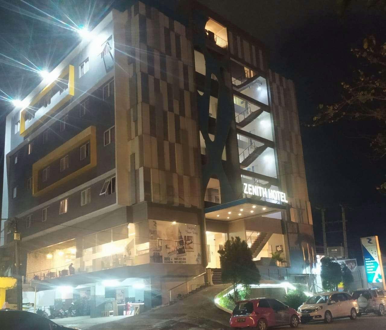Zenith Hotel Kendari 2/43