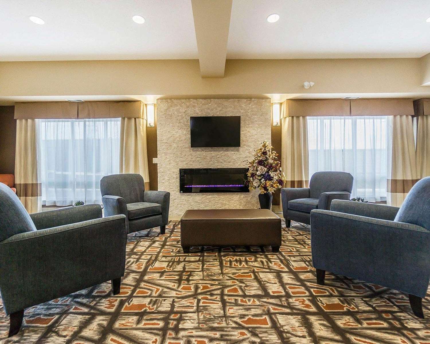 Comfort Inn & Suites Edmonton International Airport 18/28
