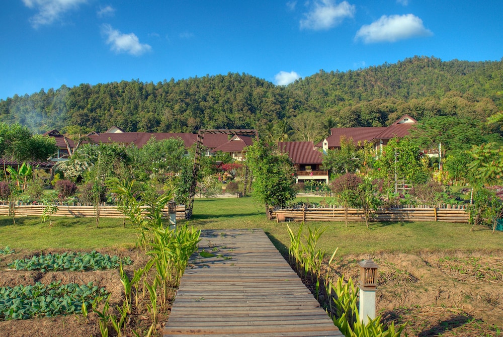 Maekok River Village Resort 35/55