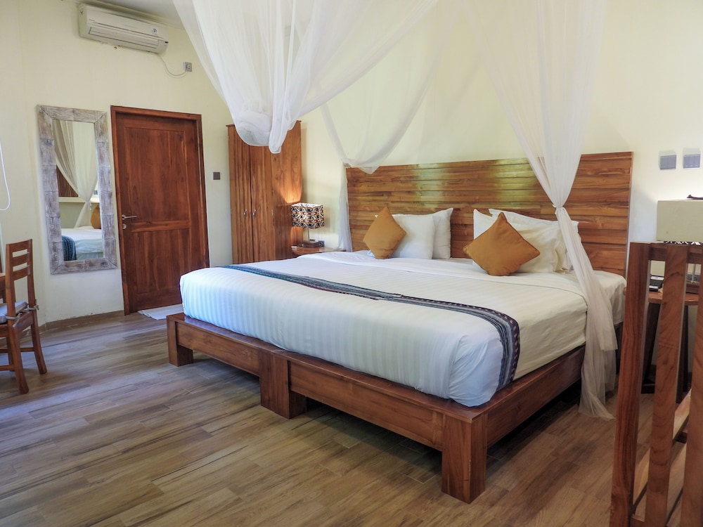 Puri Sari Beach Hotel 19/50