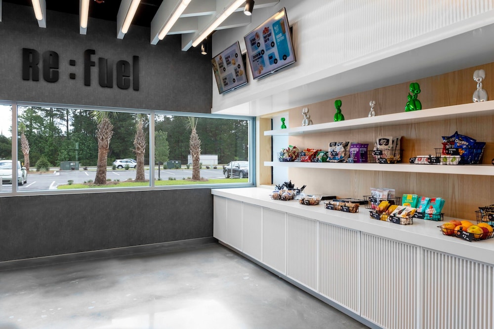 Aloft Savannah Airport 7/28