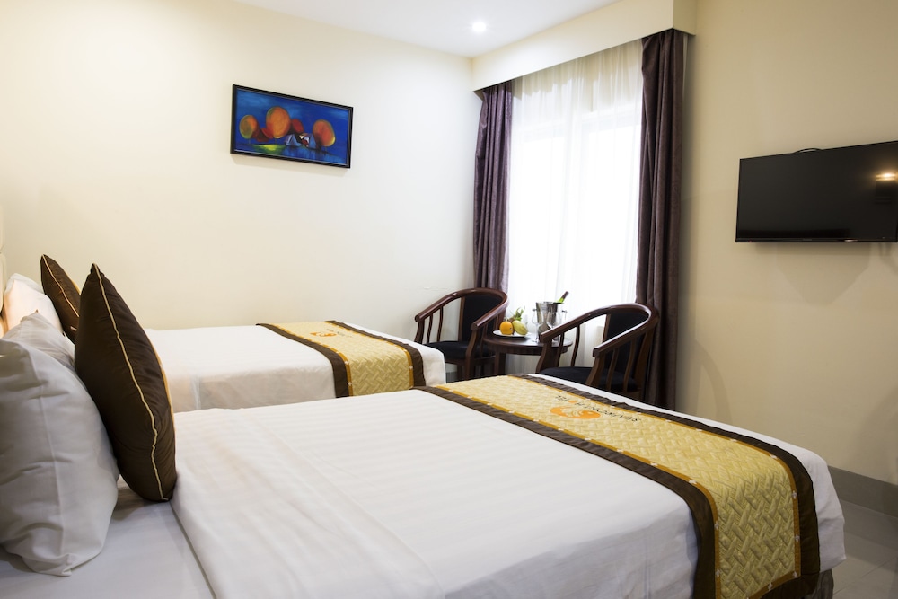 Sea Front Hotel 20/70