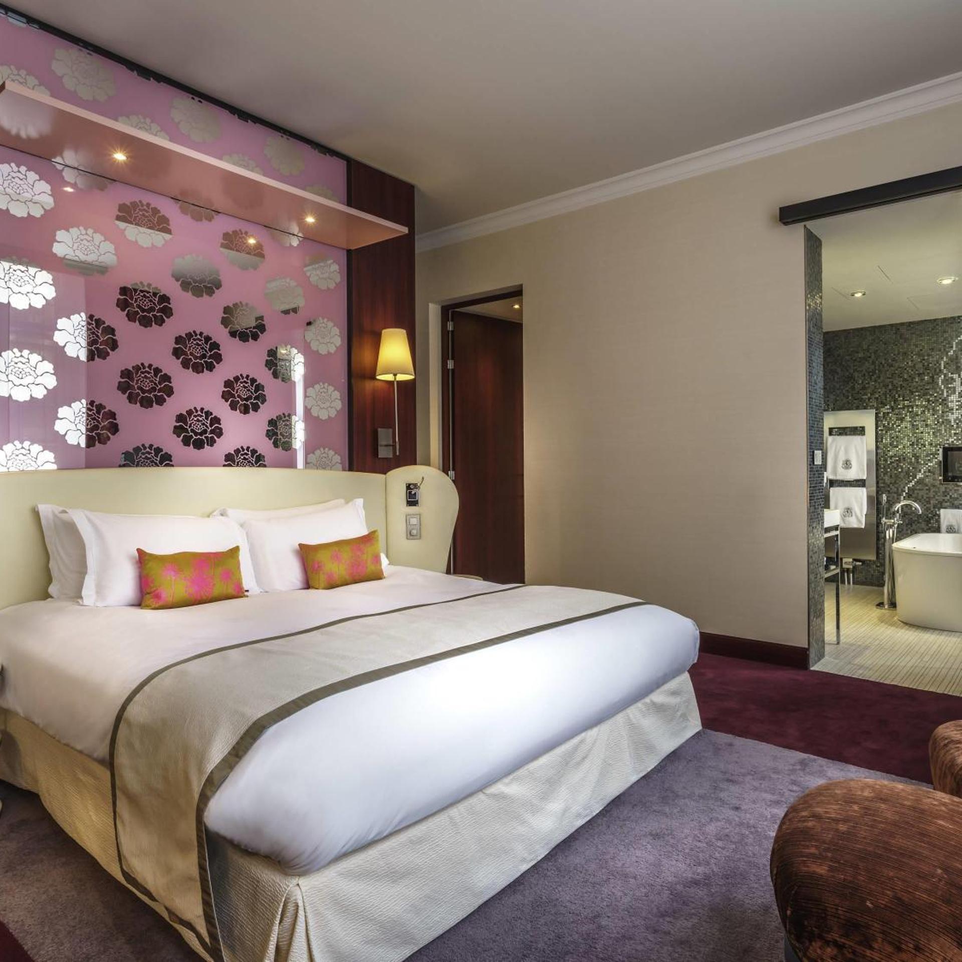 2 Bedrooms, Imperial, Suite, Butler
