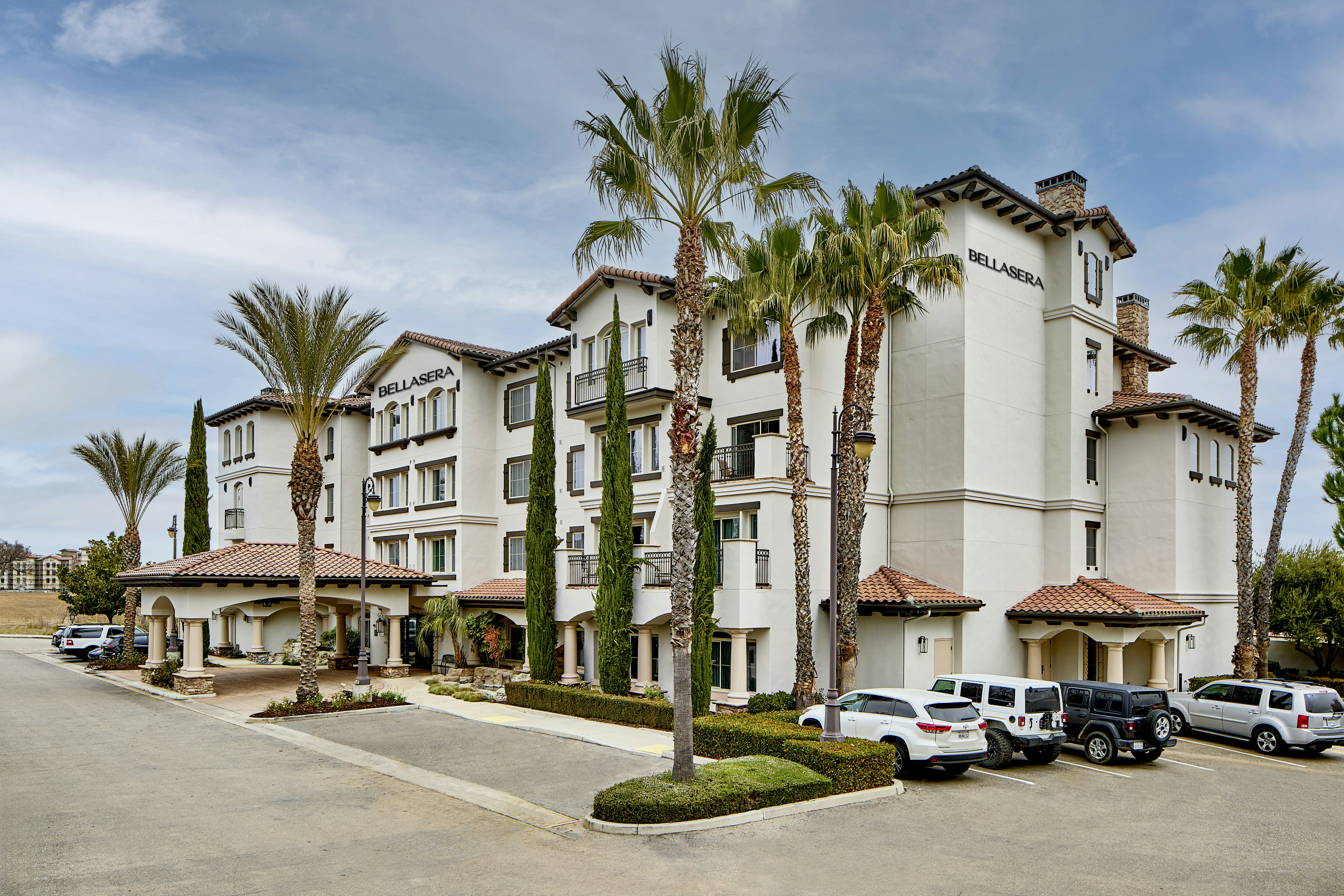 La Bellasera Hotel & Suites Paso Robles, Tapestry by Hilton 83/85
