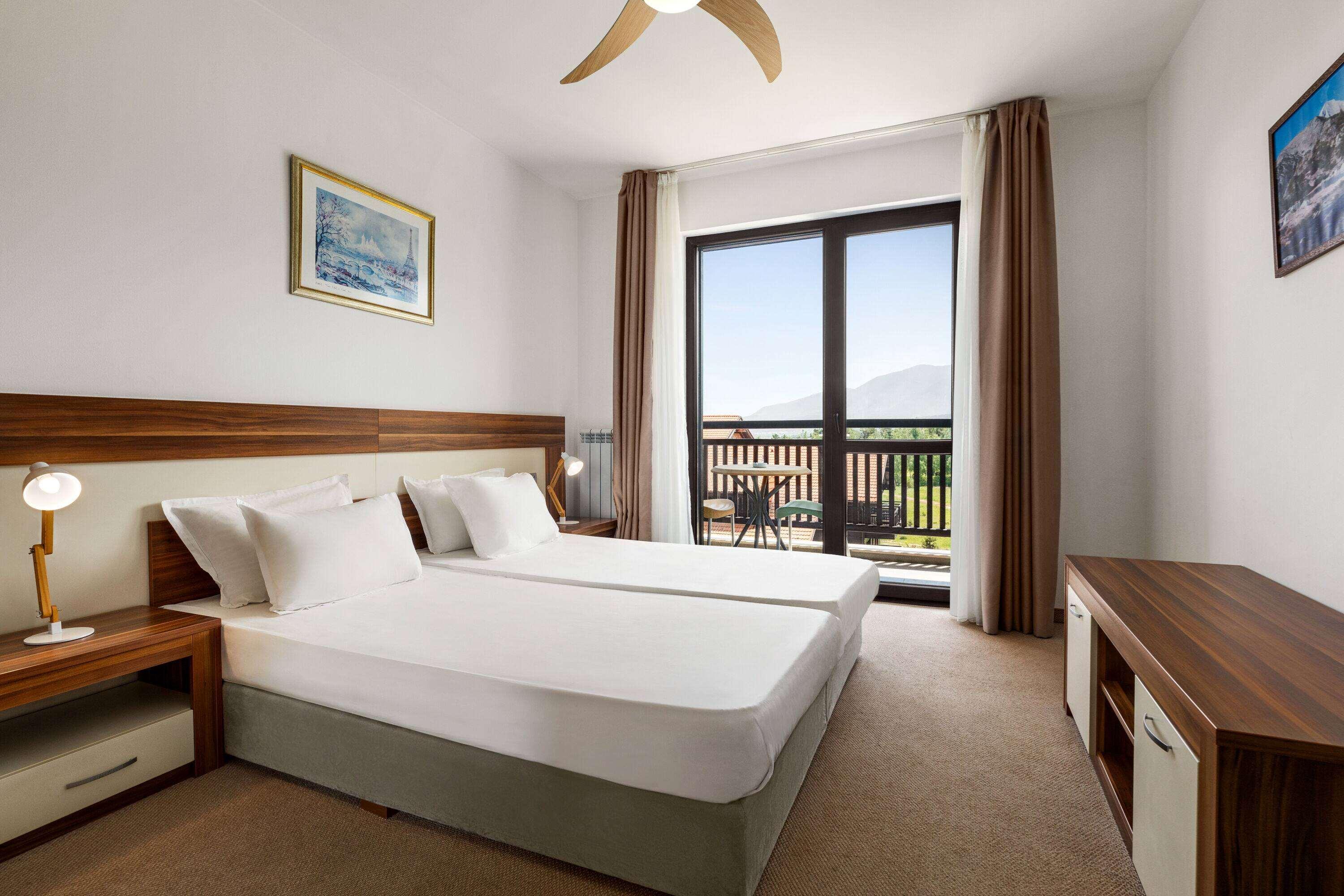 Studio, Suite, Twin Beds, Sofa, Attic
