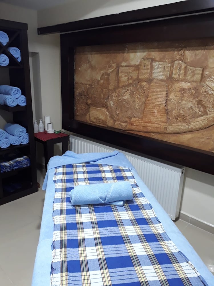 Kucuk Velic Hotel 27/71