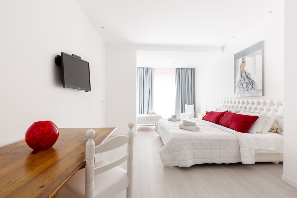 جناح جونيور بسرير كوين وسرير فردي، Hotel Cavallino Bianco 4/10