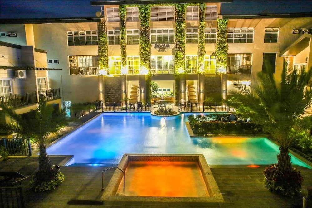 Royale Parc Hotel Tagaytay 6/41