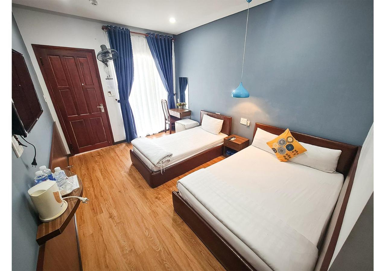 غرفة ثلاثية، QUAN QUAN HOTEL 3/4