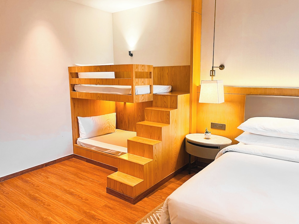 Katra Marriott Resort & Spa 10/50