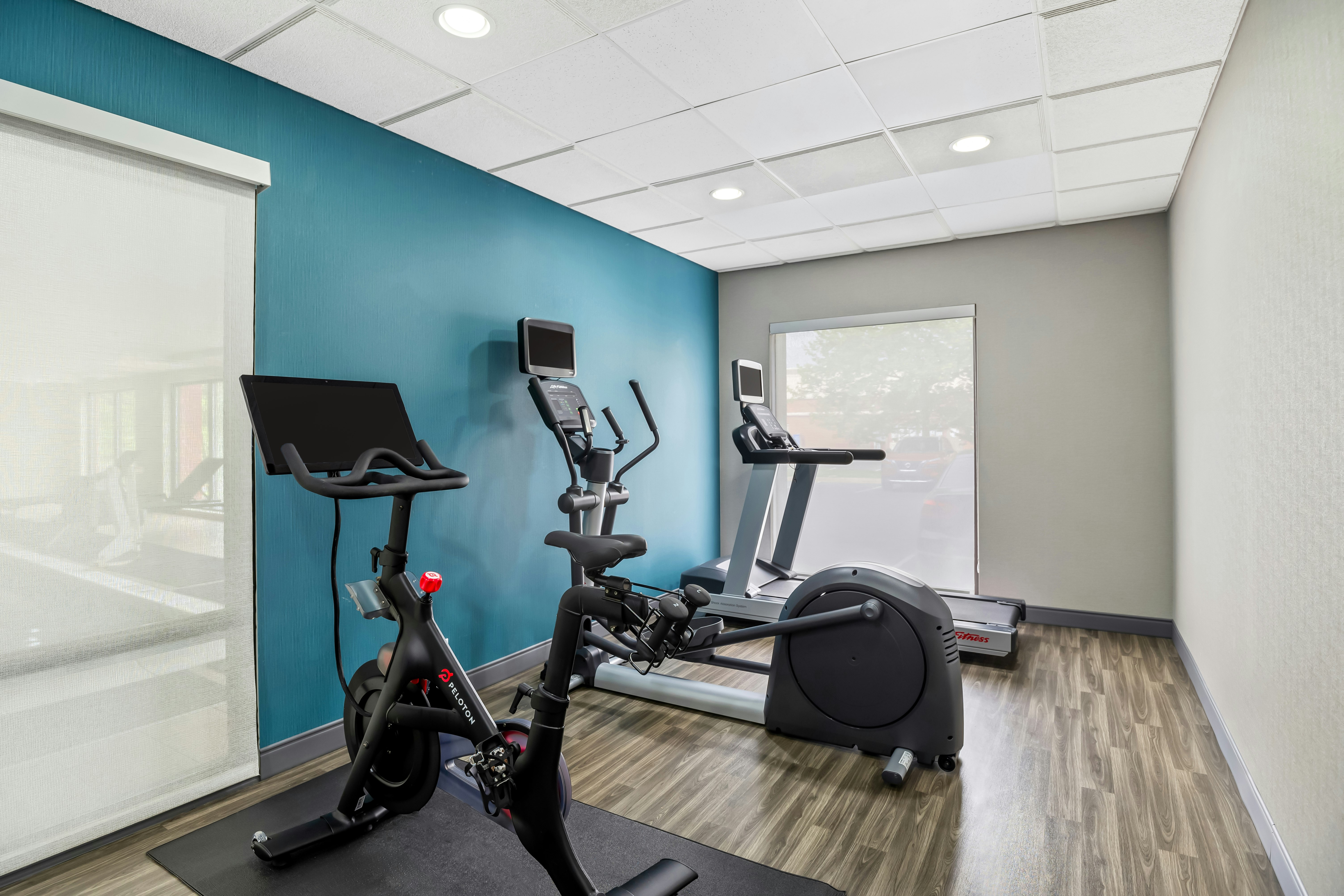 Hampton Inn Suites Richmond Virginia Center Va 37/67