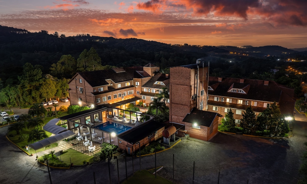 Farina Park Hotel 2/50