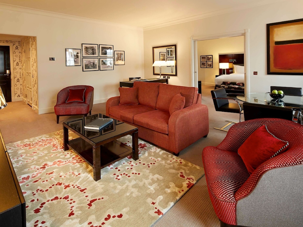 Sofitel London St James 45/70