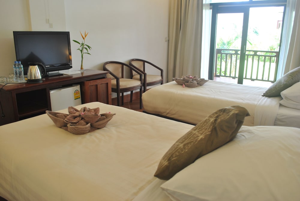 Silver Naga Hotel 16/58