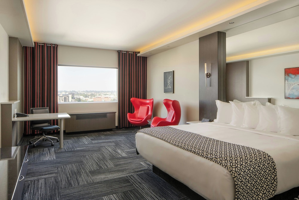 Room, 2 King Beds, Accessible