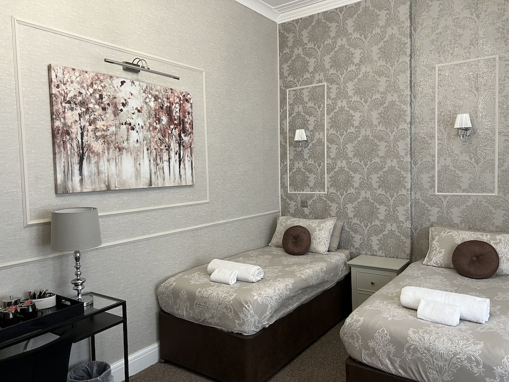 غرفة قياسية بسريرين منفصلين بحمام مشترك، Tanes Hotel 6/6