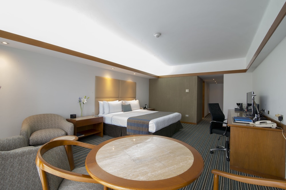 Sonesta Hotel El Olivar Lima 39/63