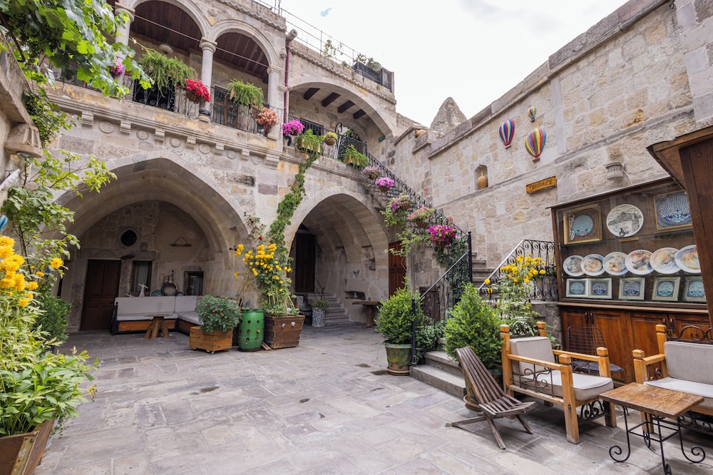 Aren Cave Hotel 6/50