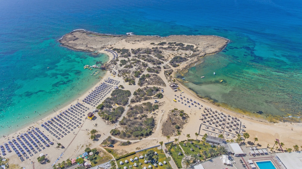 Silver Sands Beach Hotel 43/50