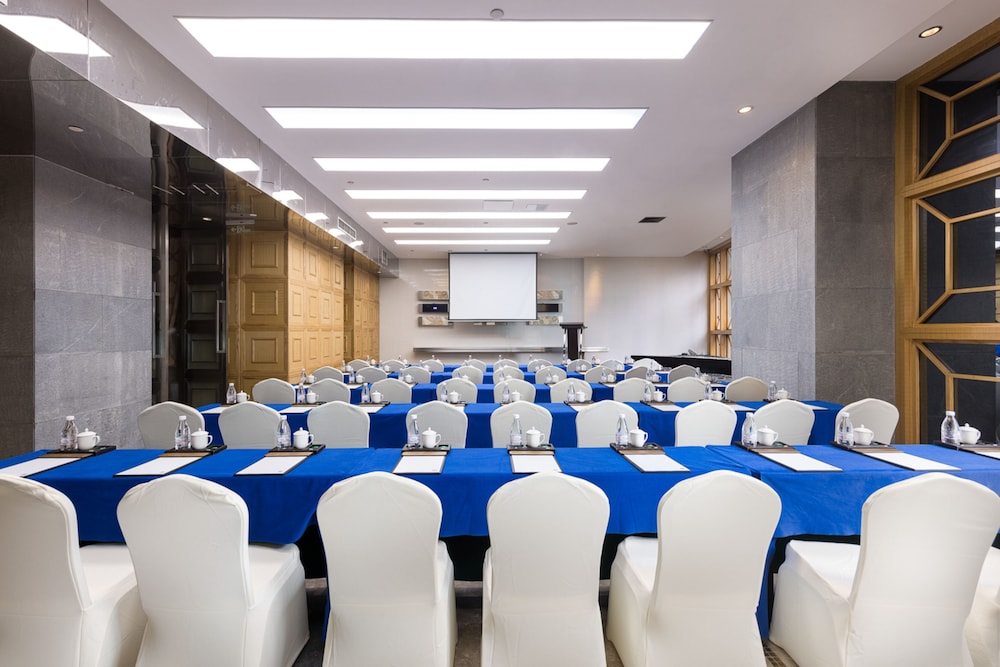 Glenview ITC Plaza Chongqing 63/75