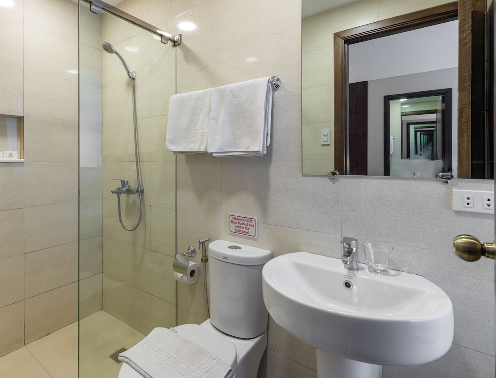 The Podium Boutique Hotel 37/40