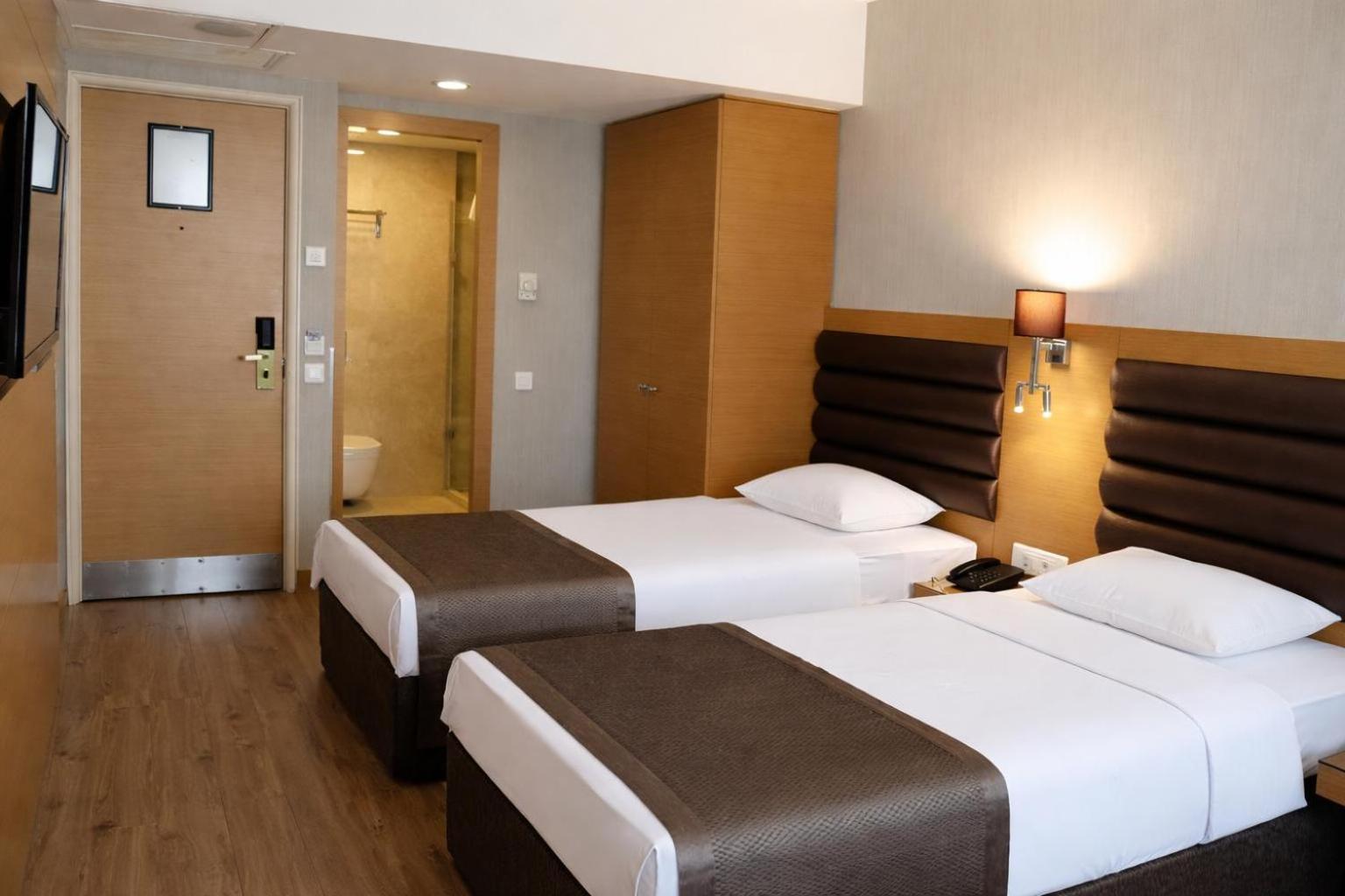 غرفة قياسية بسريرين مزدوجين، Taksim Riva Hotel 2/4