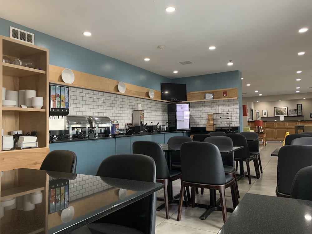 Country Inn & Suites By Radisson Chicago O'hare South Il 33/36