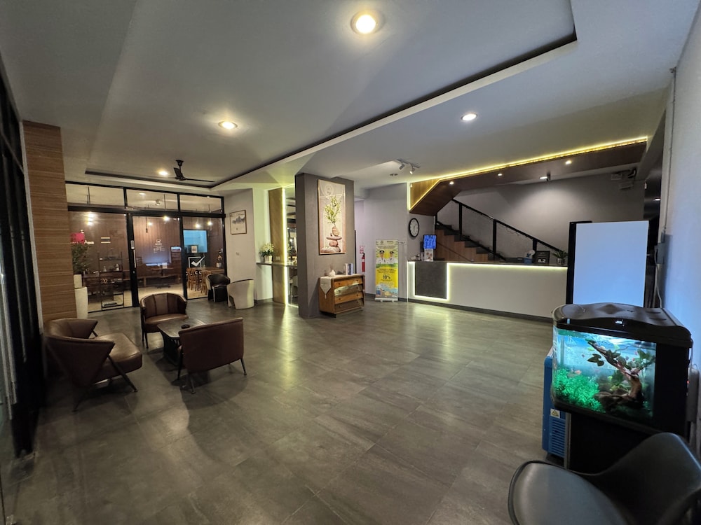 Rahayu Hotel Cirebon 12/60