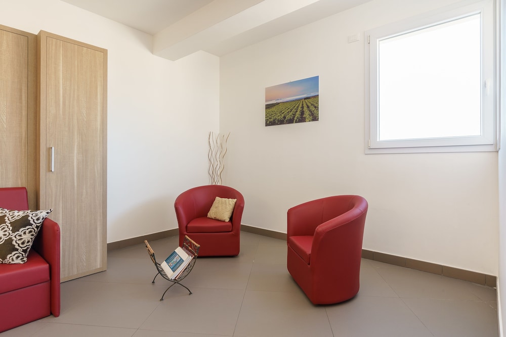Travini Hotel Residence 28/50