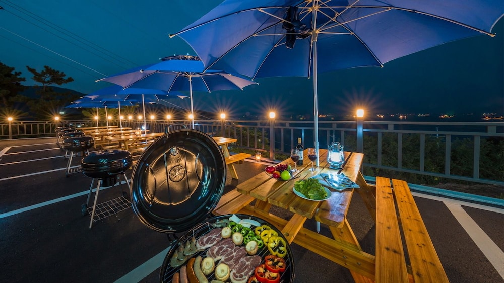Aria Pension Resort 46/47