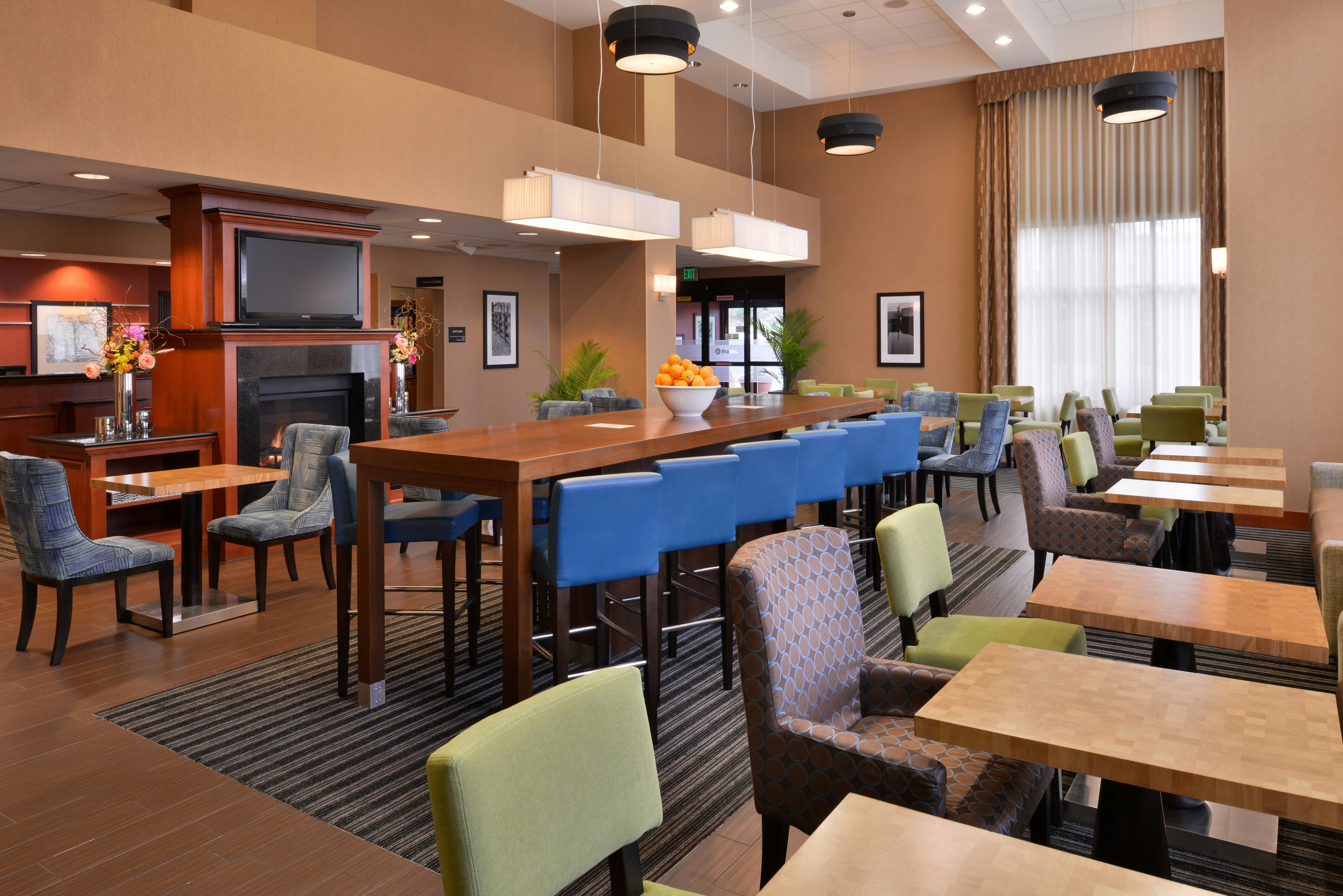 Hampton Inn & Suites Tacoma 33/46