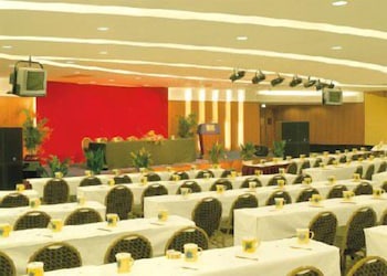 Culture Plaza Hotel Zhejiang 22/25